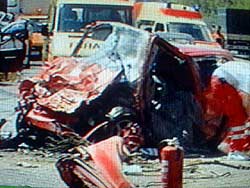 crash01e.jpg (13721 Byte)