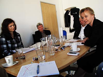 9010okt01b.jpg (24106 Byte)