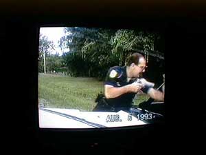 c008.jpg (12154 Byte)