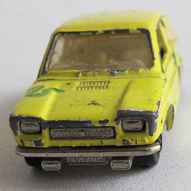 r212a_fiat_127.jpg (20860 Byte)