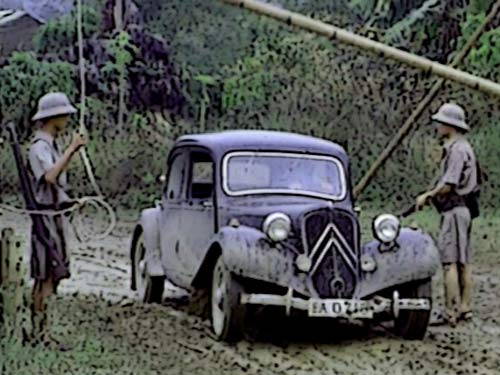 kino01_traction_avant.jpg (37653 Byte)
