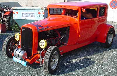 ford02.jpg (26337 Byte)