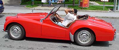 tr2a.jpg (17218 Byte)