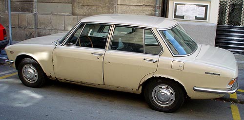 mazda_1500b.jpg (31665 Byte)