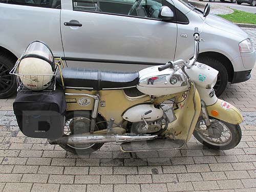 puch316b.jpg (40249 Byte)