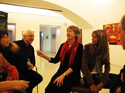 page10e.jpg (22060 Byte)