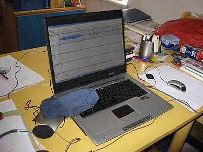 log987b.jpg (27545 Byte)