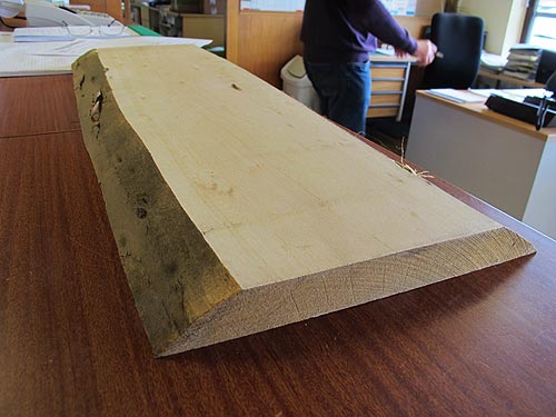 log2228a.jpg (36654 Byte)