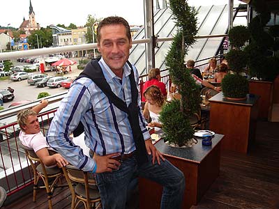 log2482c.jpg (33232 Byte)