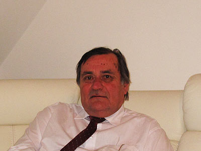 log307e.jpg (15696 Byte)