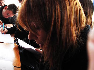 log330b.jpg (22284 Byte)